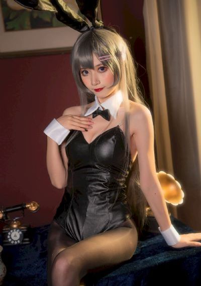 不系红扣的女孩完整版