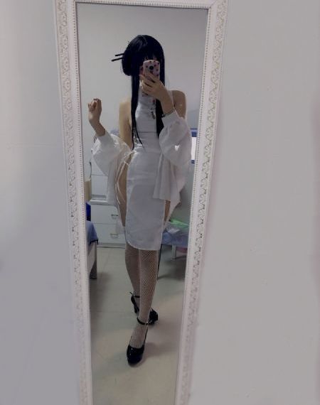 办公室制服少妇秘书