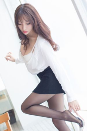 红唇2