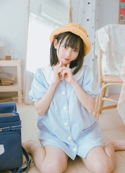 钱塘湖春行